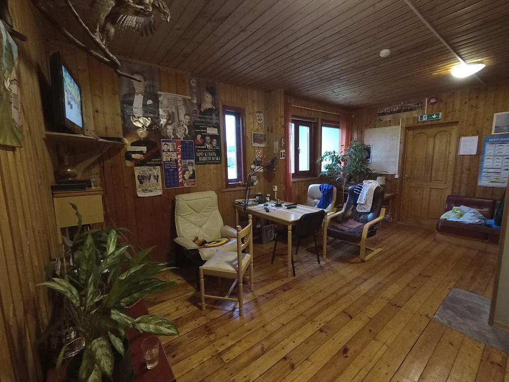 Hostel Laguun Калласте Екстер'єр фото