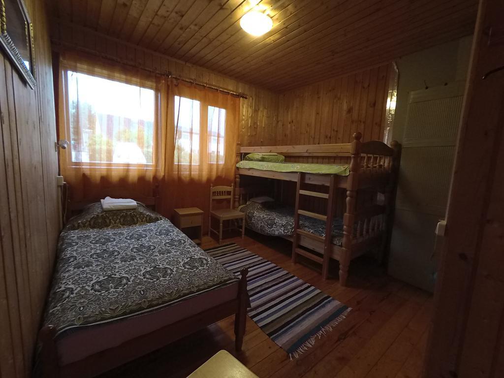 Hostel Laguun Калласте Екстер'єр фото